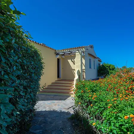 Gabbiano Villa *
